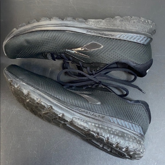 BROOKS ADRENALINE GTS 20 MENS RUNNING SNEAKER - Picture 13 of 16